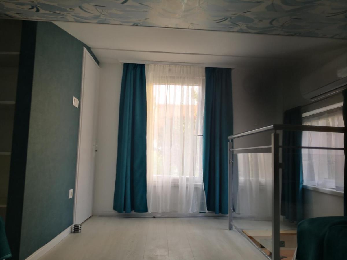 Kupola Apartman Szeged Buitenkant foto