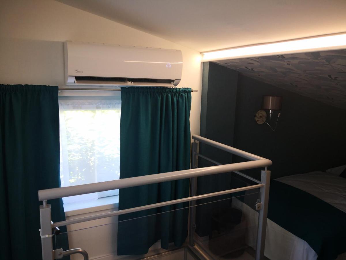 Kupola Apartman Szeged Buitenkant foto