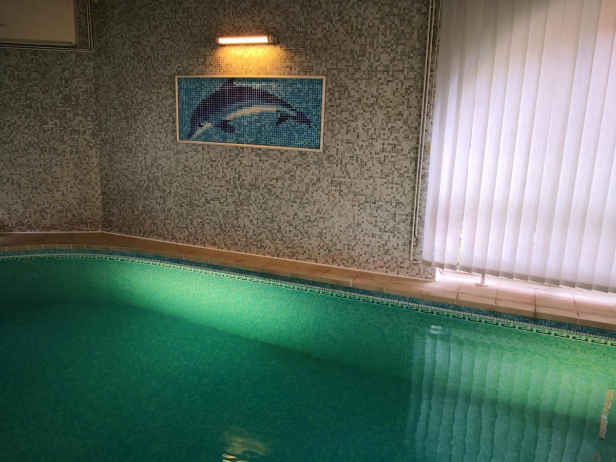 Kupola Apartman Szeged Buitenkant foto